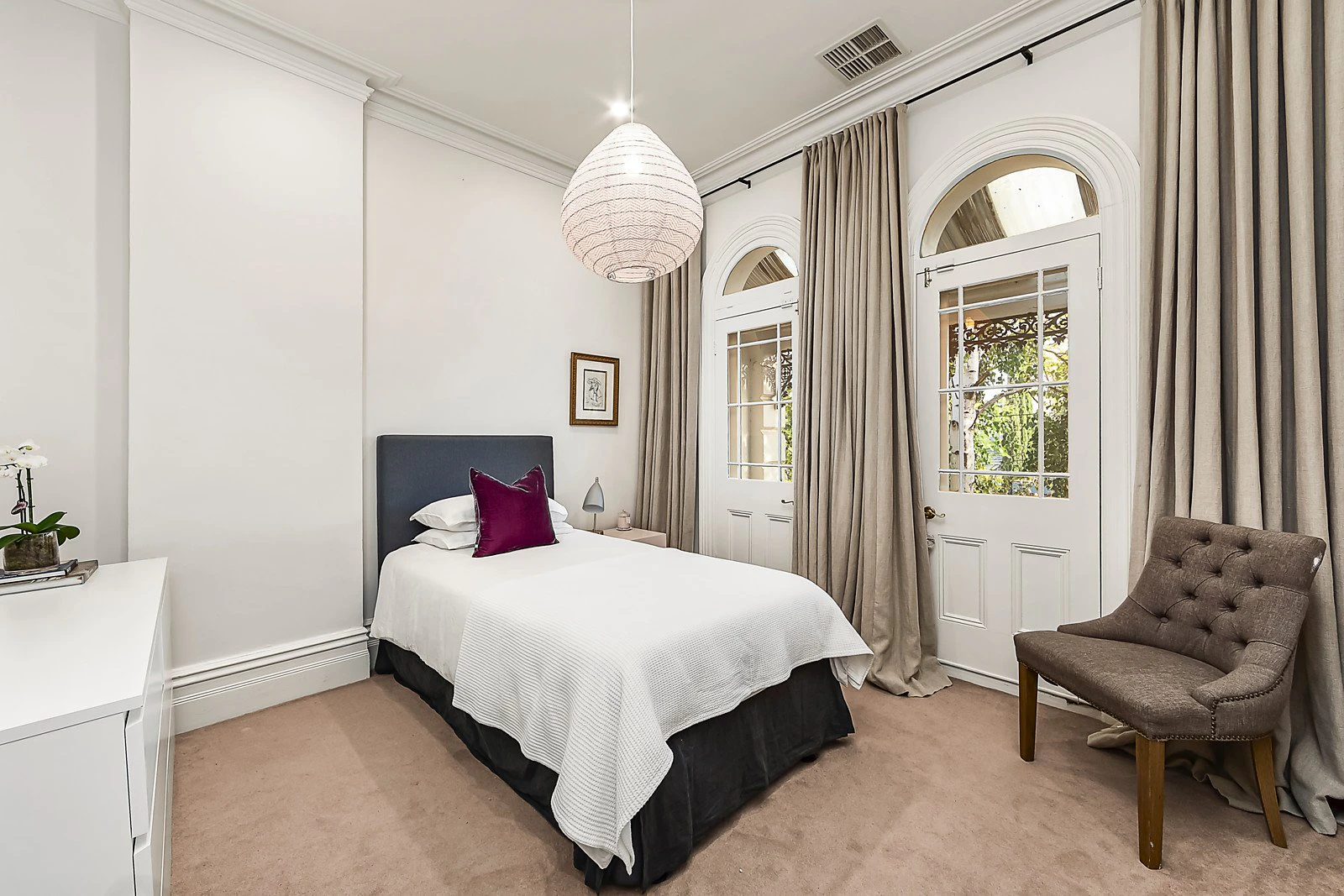 27 Wattletree Road, Armadale, VIC