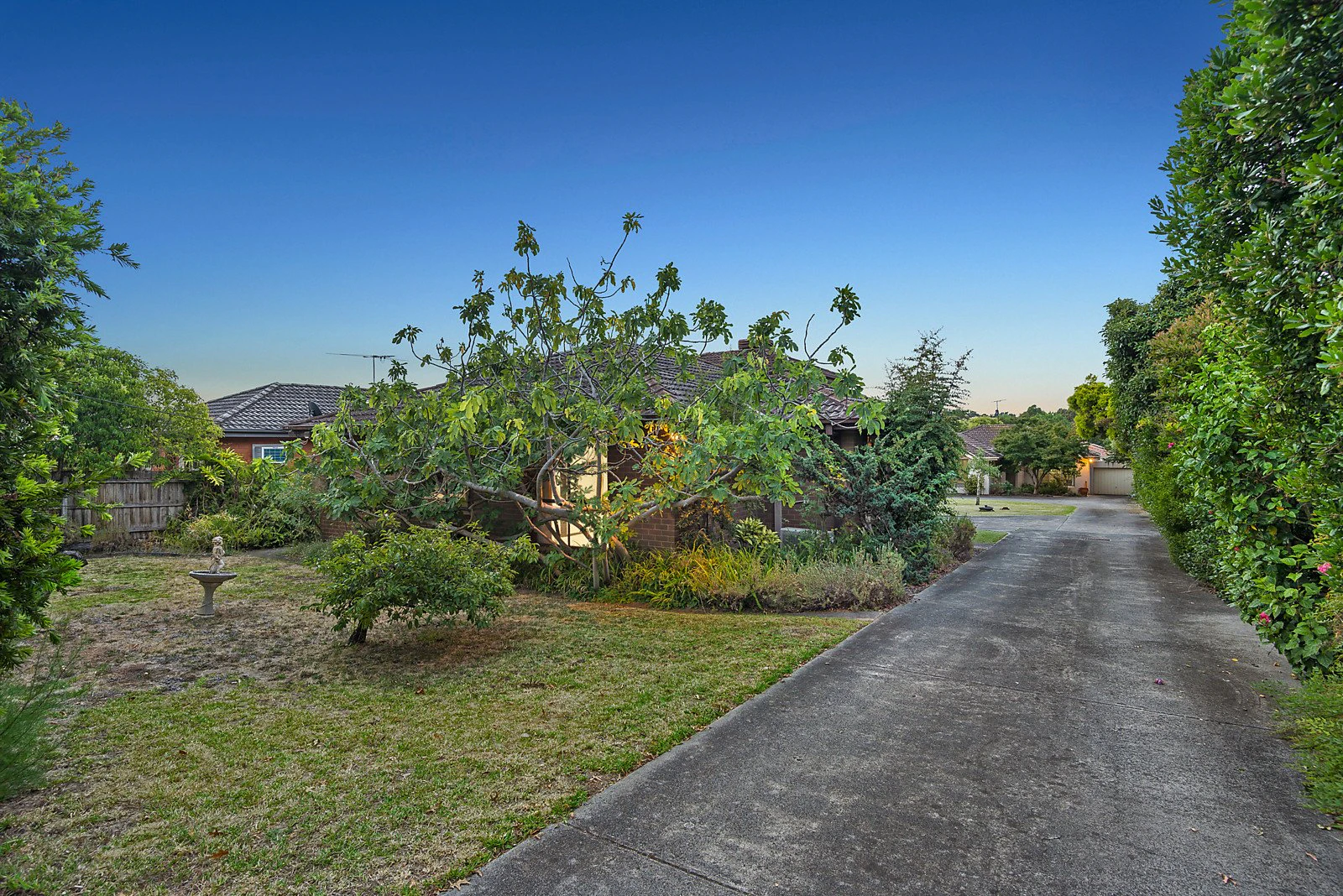 1 & 2/3 Howard Street, Glen Iris, VIC