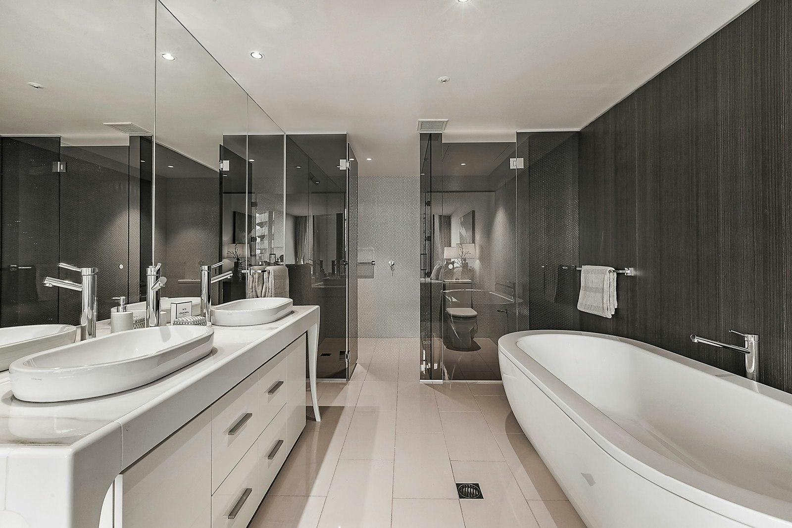 1504/454 St Kilda Road, Melbourne, VIC