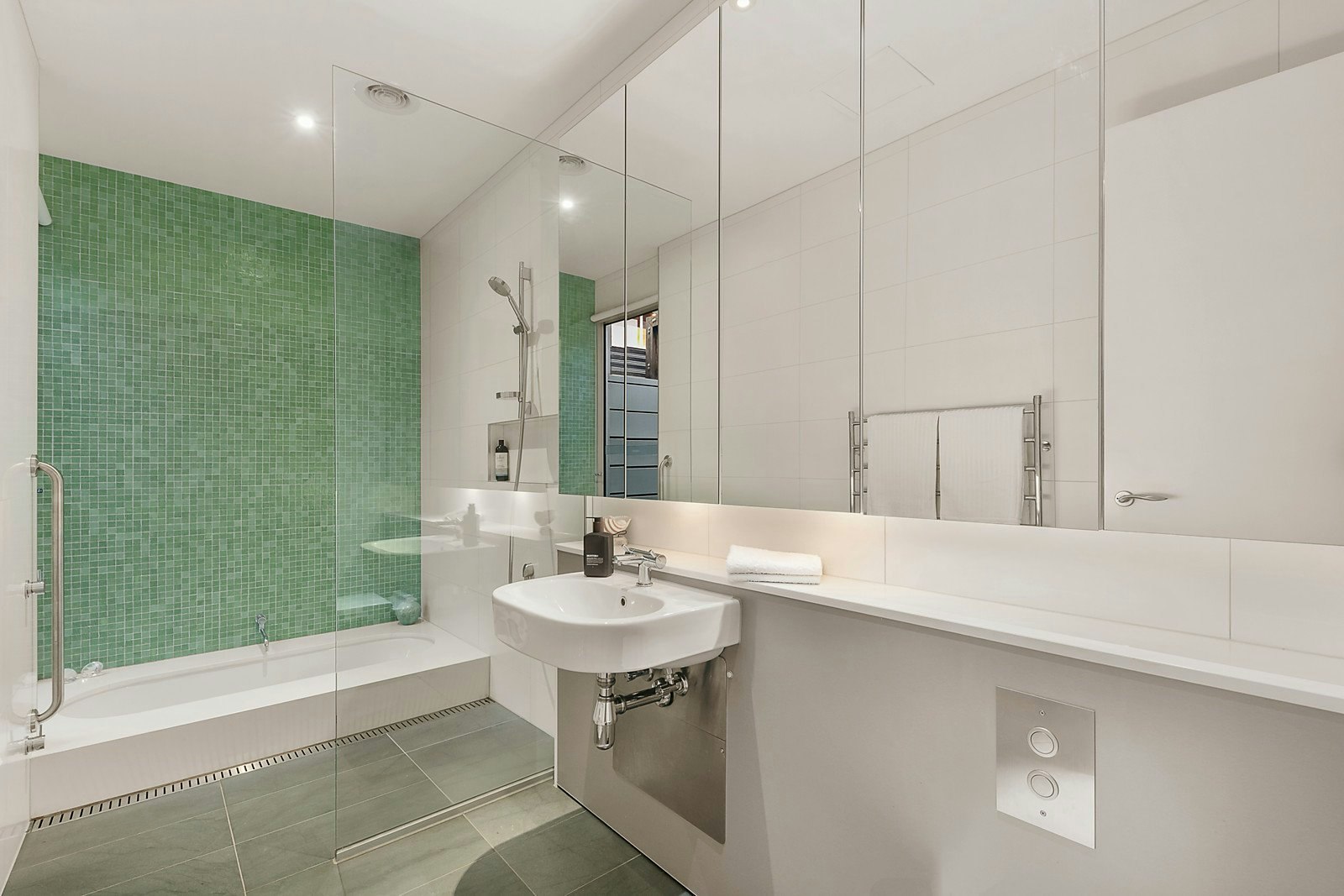 8/105 Crown Street, Richmond, VIC