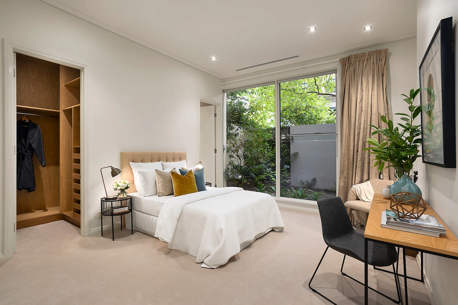 1/17 Myamyn Street, Armadale, VIC
