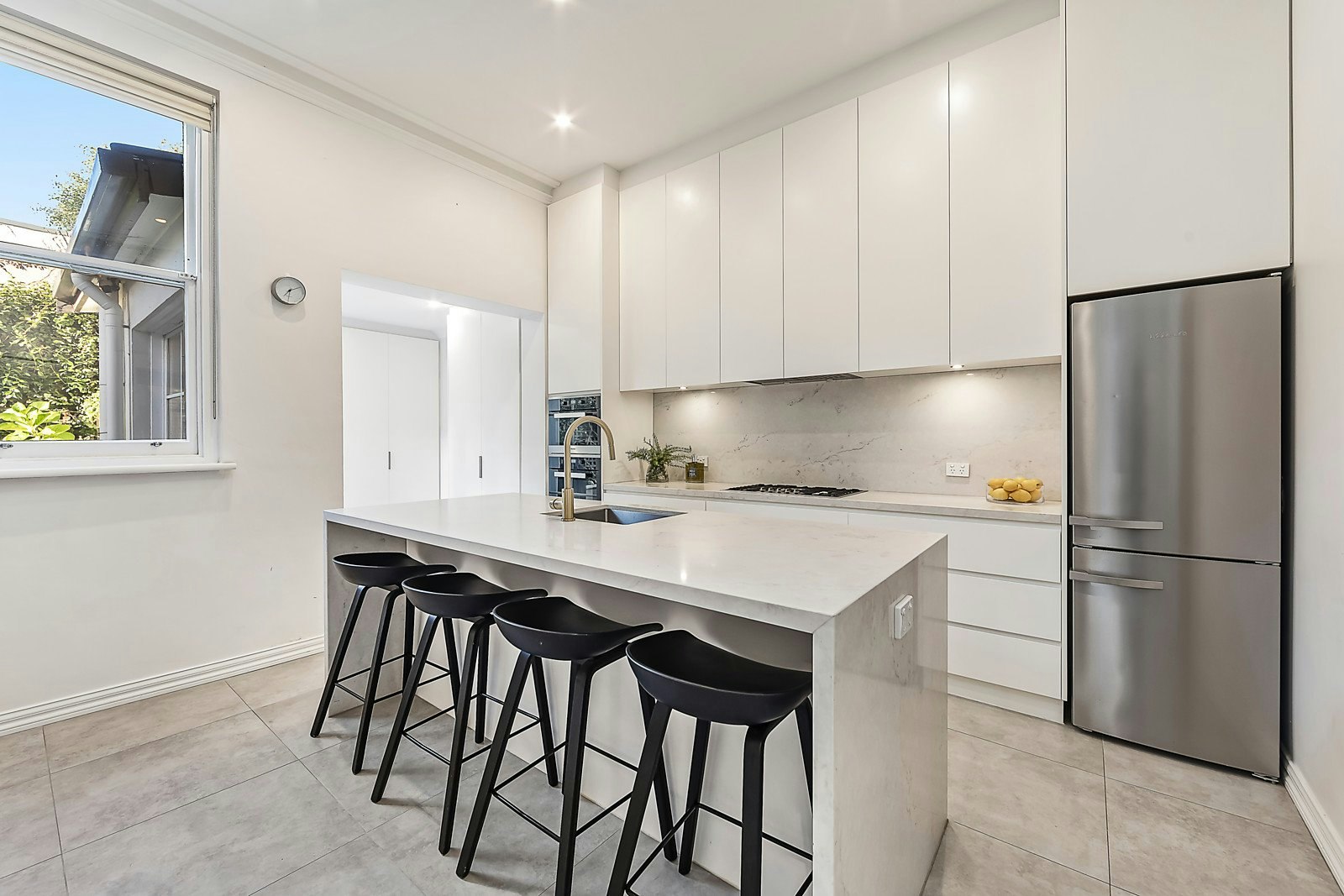 27 Wattletree Road, Armadale, VIC