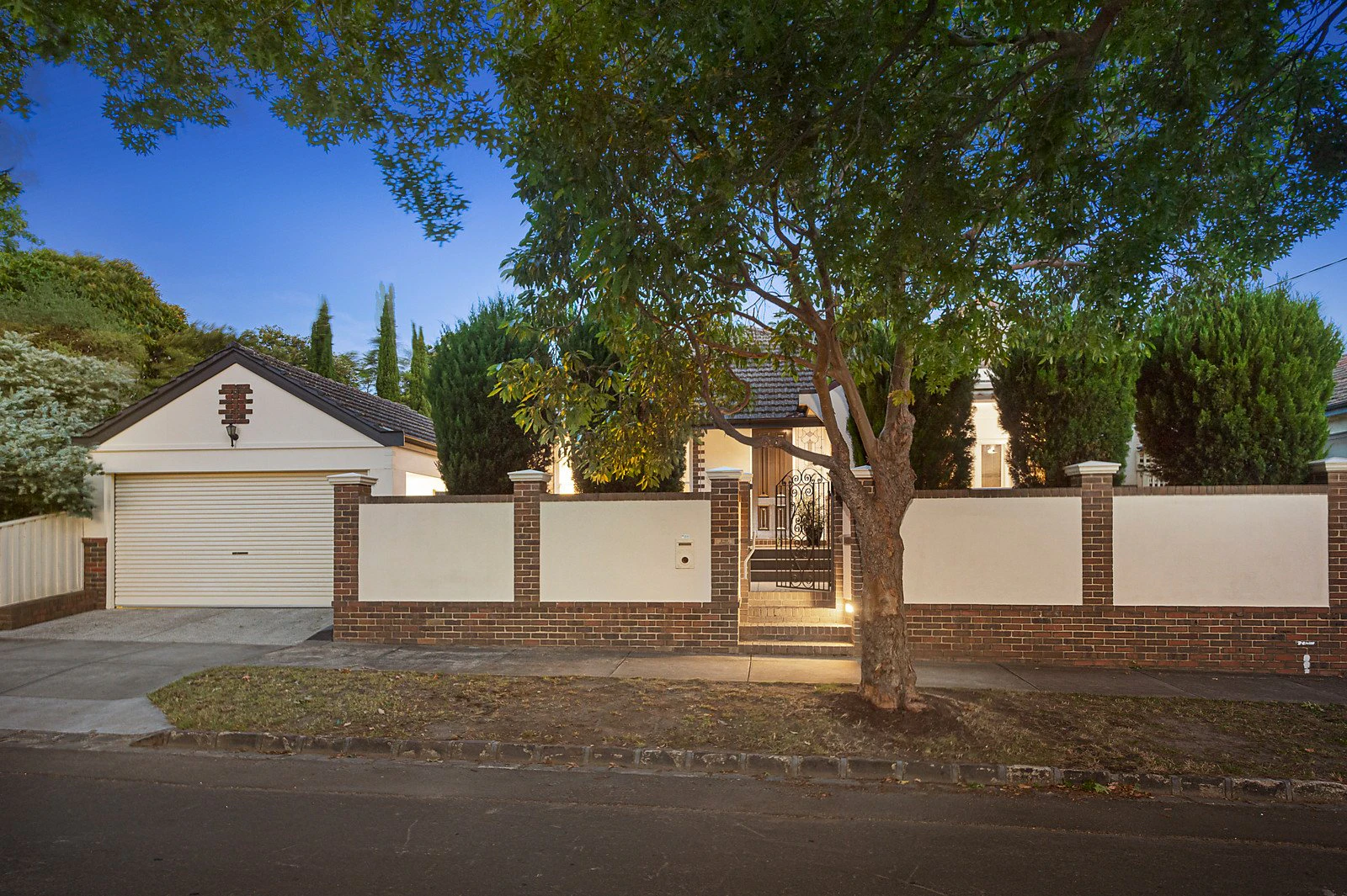 2/103 Gordon Street, Balwyn, VIC