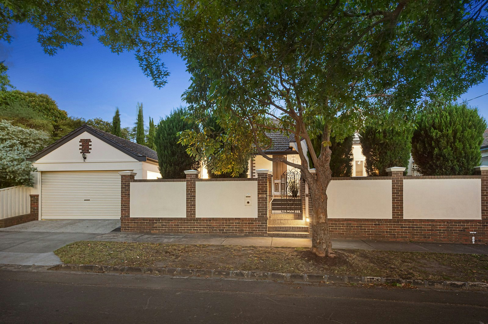 2/103 Gordon Street, Balwyn, VIC