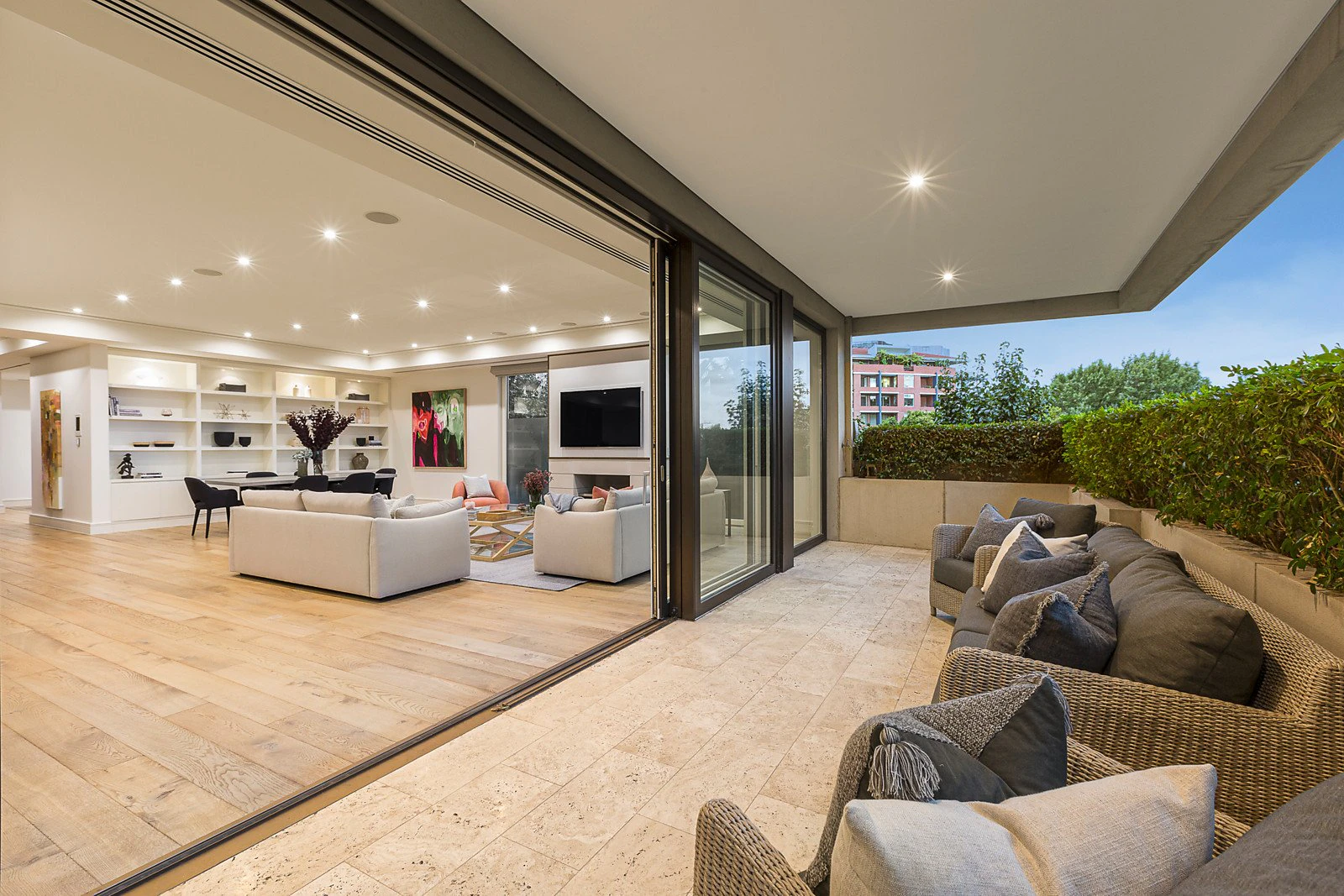 2/11 Copelen Street, South Yarra, VIC