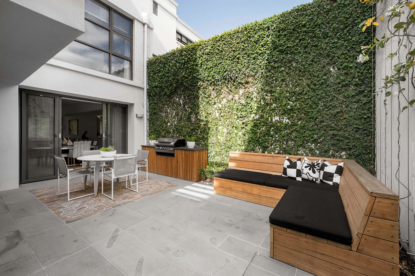 46 Vale Street South, East Melbourne, VIC