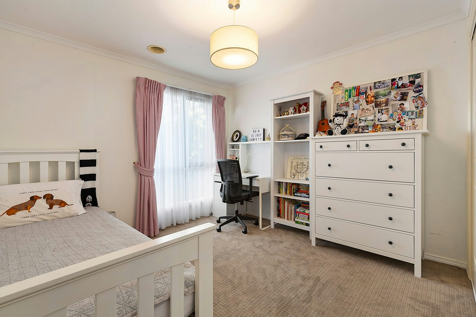 19 Nursery Way, Burwood, VIC