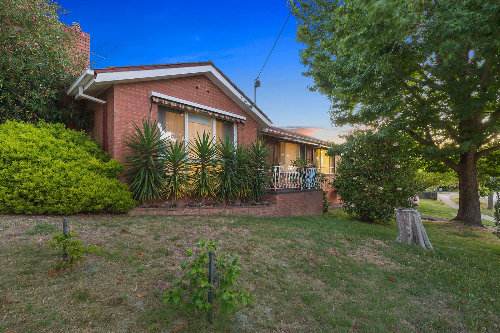 52 Ashleigh Avenue, Frankston, VIC