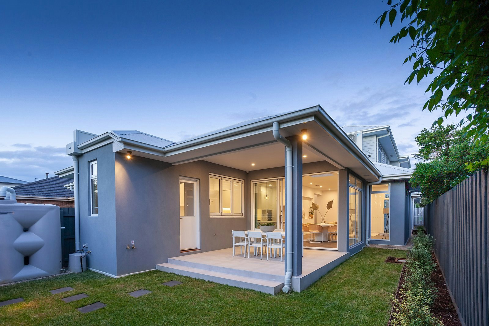 6a Turnbull Street, Mornington, VIC