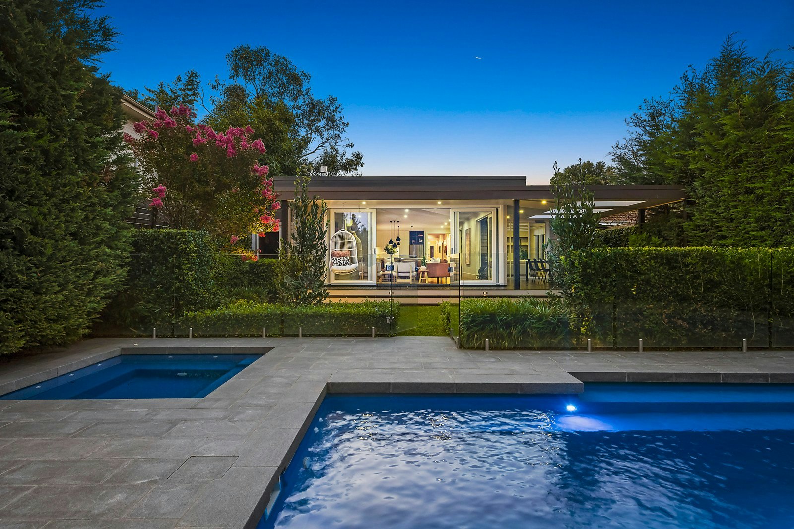 20 Melton Avenue, Carnegie, VIC