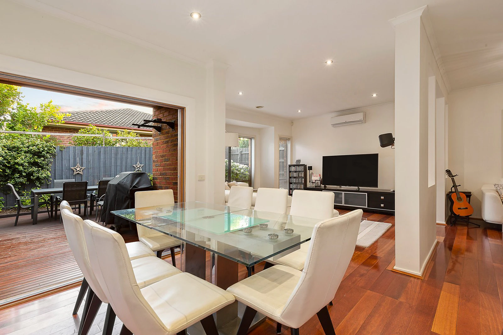 19 Nursery Way, Burwood, VIC