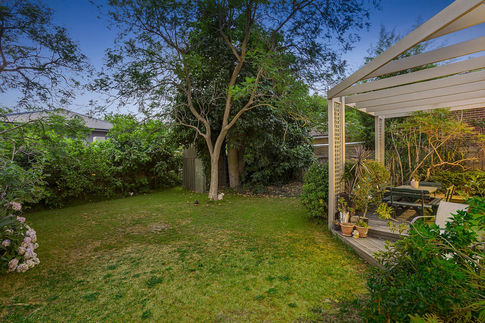 17 Kardinia Road, Glen Iris, VIC