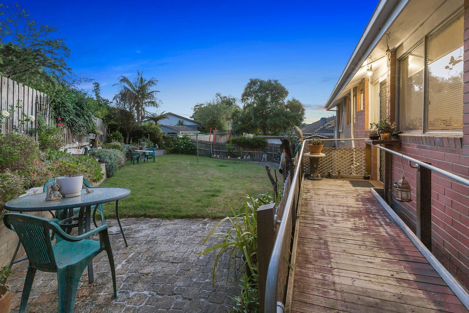 52 Ashleigh Avenue, Frankston, VIC