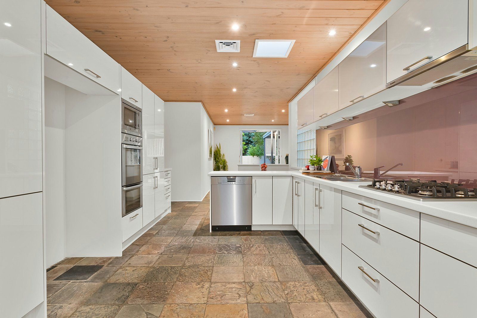 3/2 Knutsford Street, Balwyn, VIC