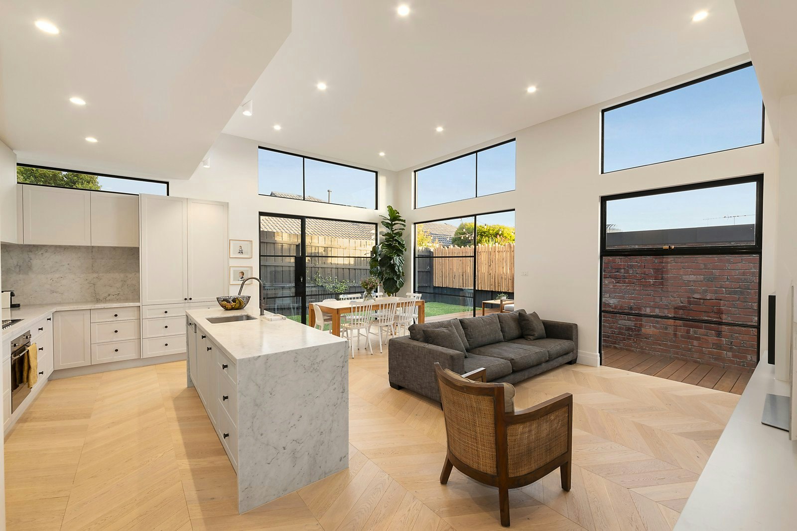 19 Bonfield Avenue, Hawthorn East, VIC