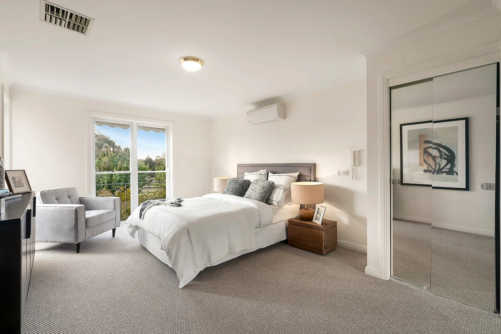 4 Park Square, Port Melbourne, VIC