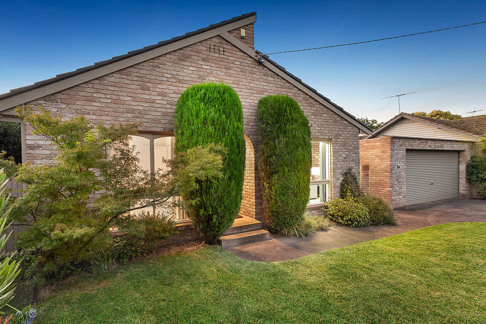 17 Scheele Street, Surrey Hills, VIC