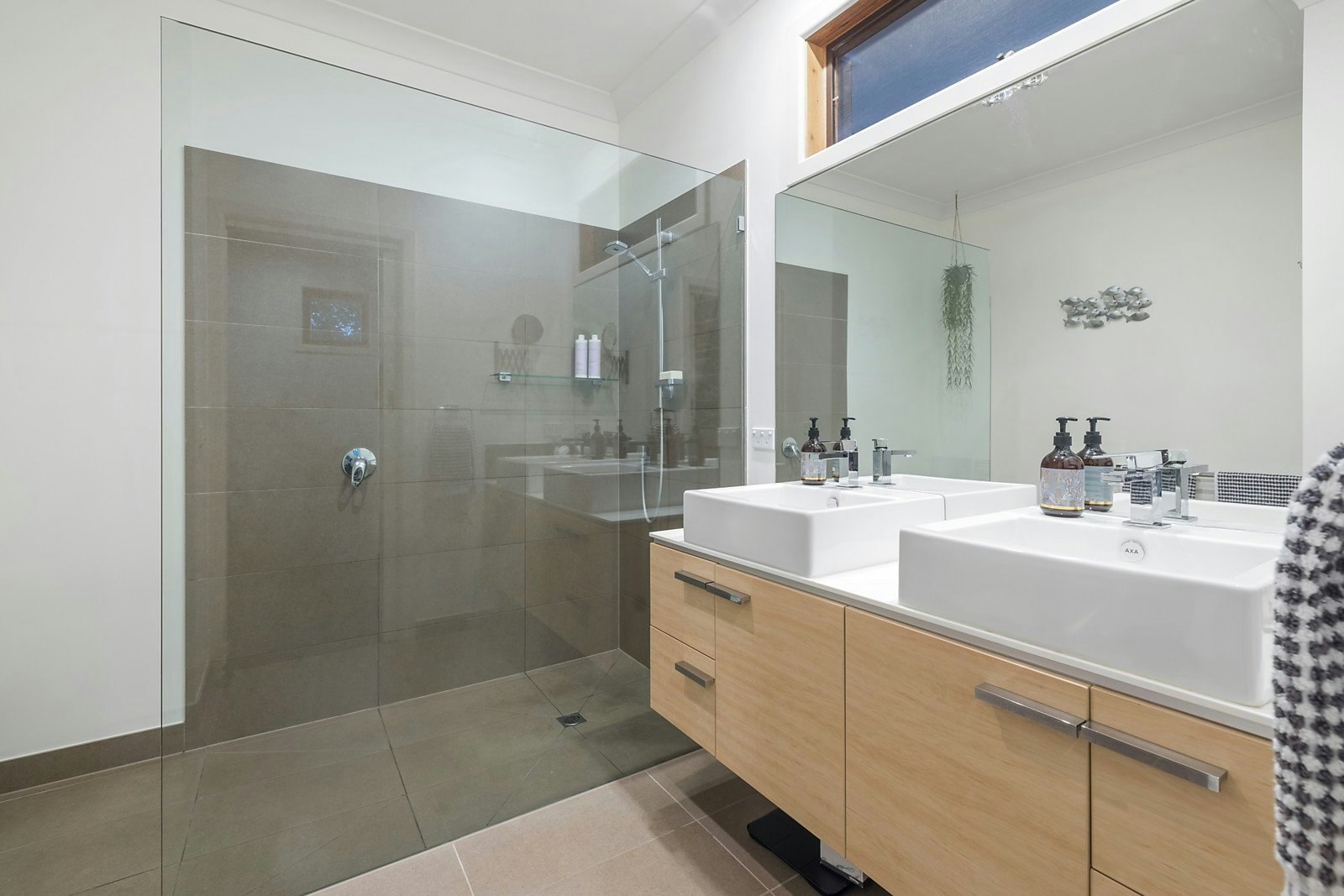 9 Thames Street, Frankston South, VIC