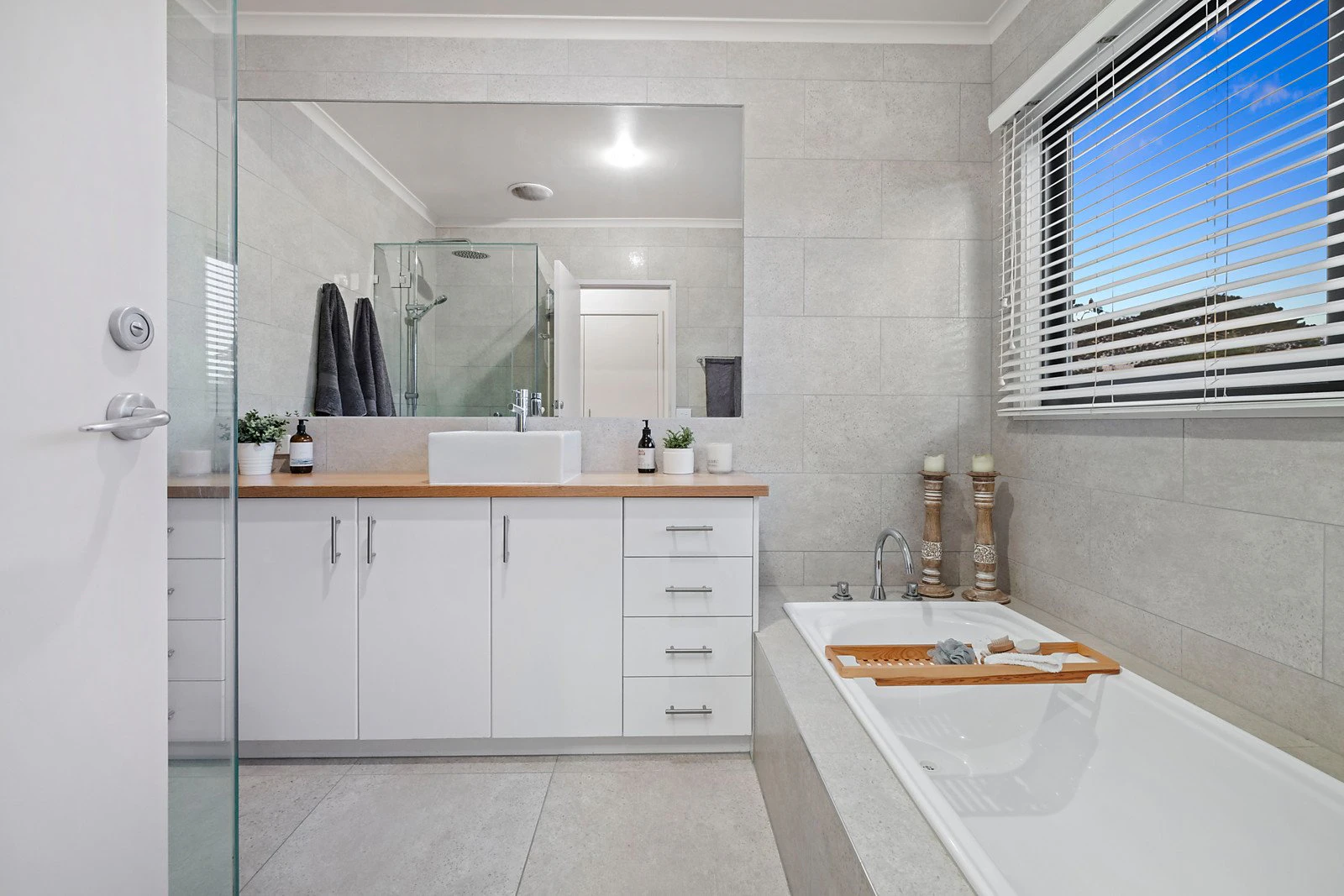 26 Tallis Drive, Mornington, VIC