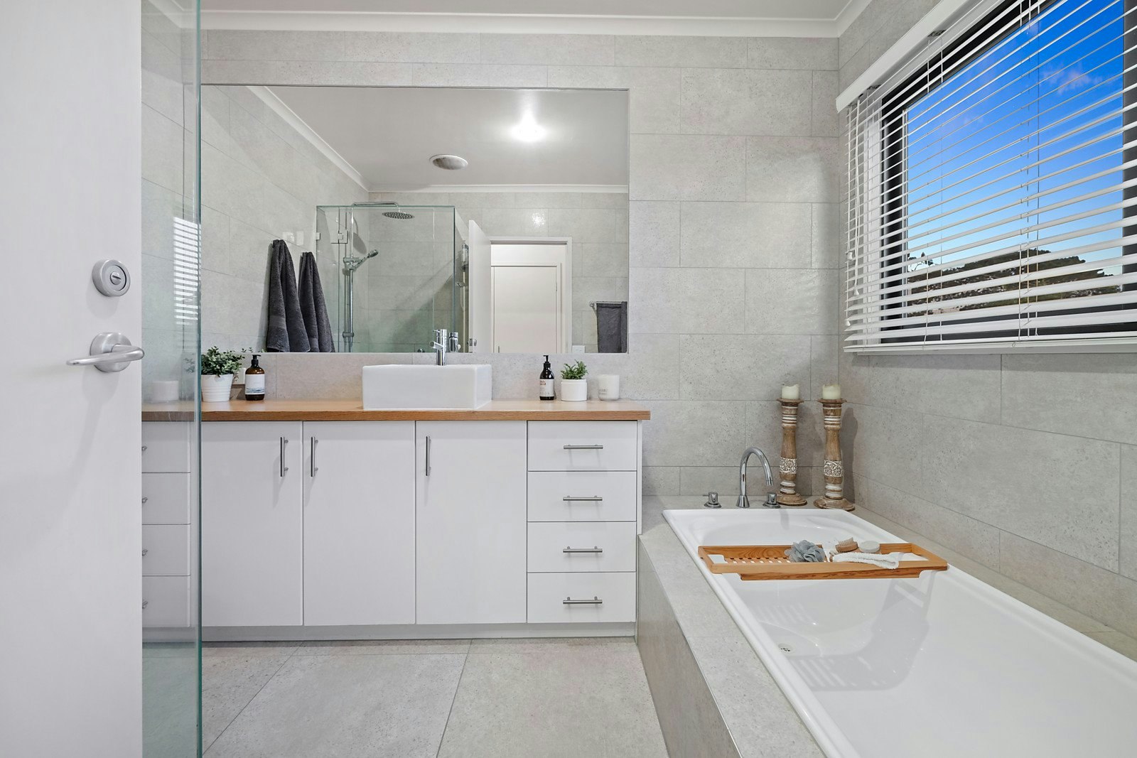 26 Tallis Drive, Mornington, VIC