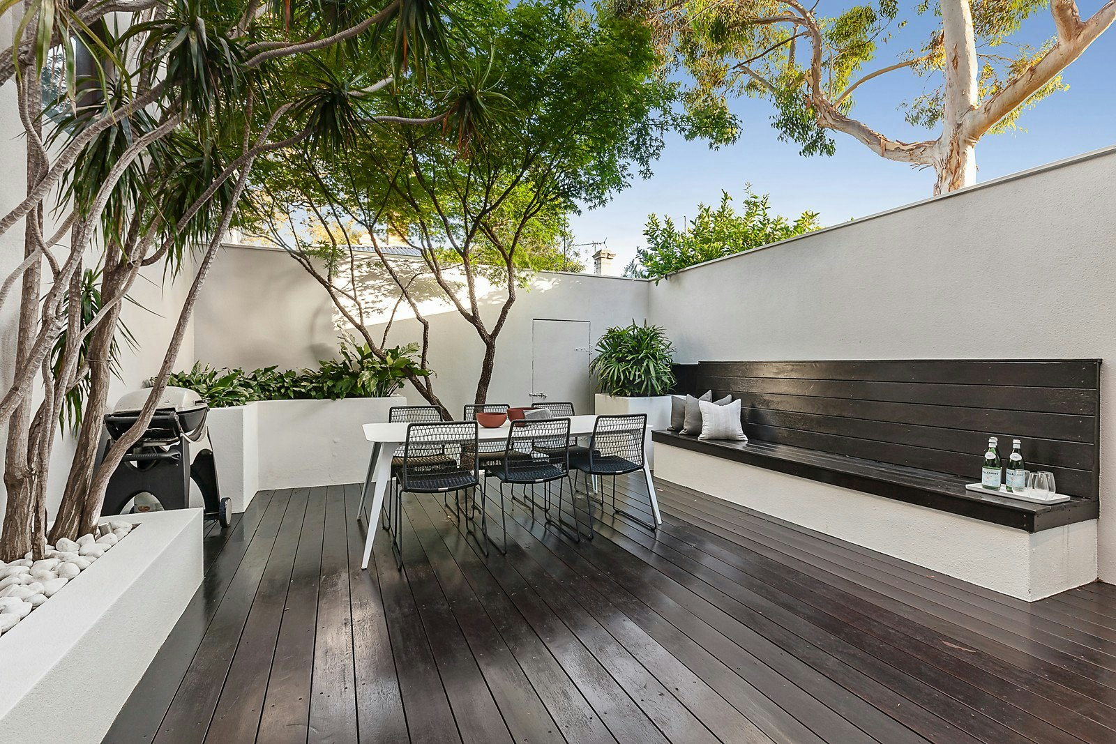 37 Kerferd Road, Albert Park, VIC