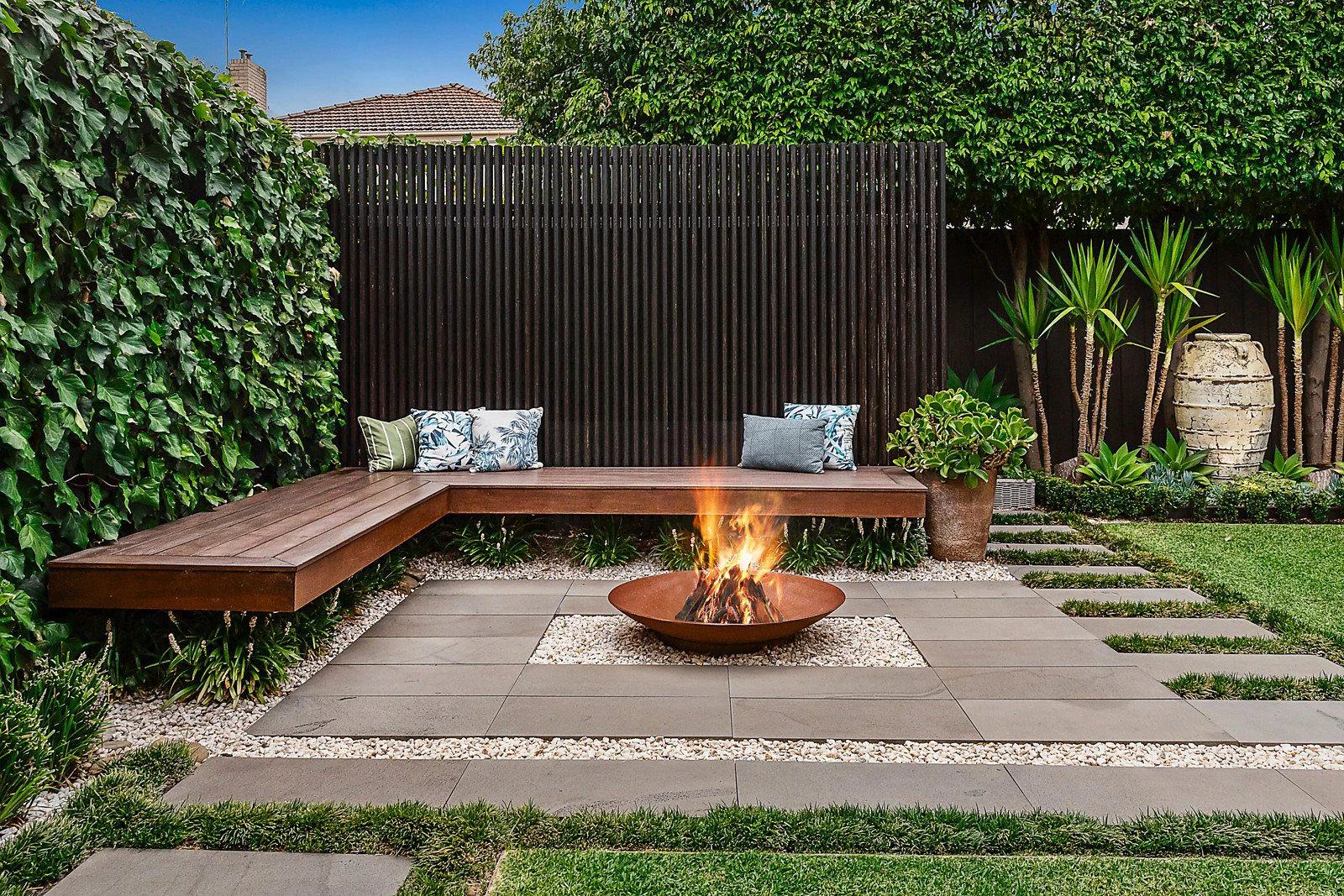 84 Thomas Street, Hampton, VIC