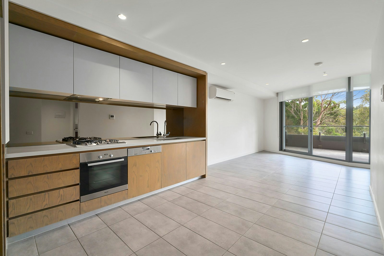 103/13 Acacia Place, Abbotsford, VIC