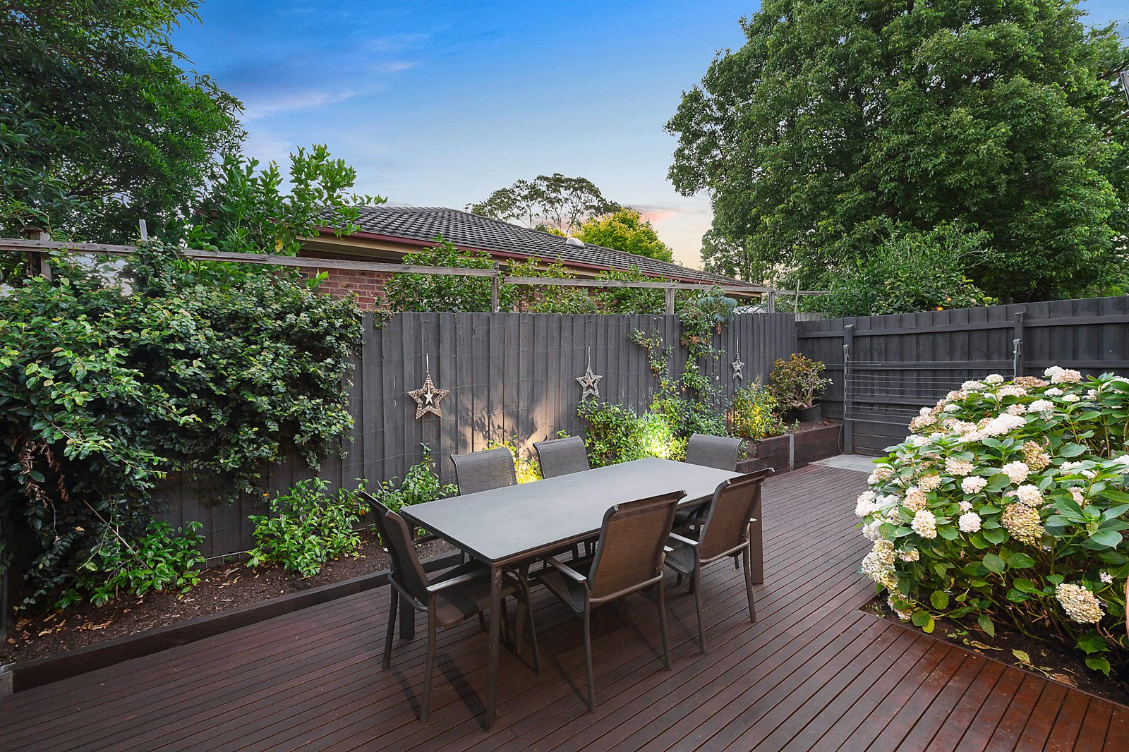 19 Nursery Way, Burwood, VIC