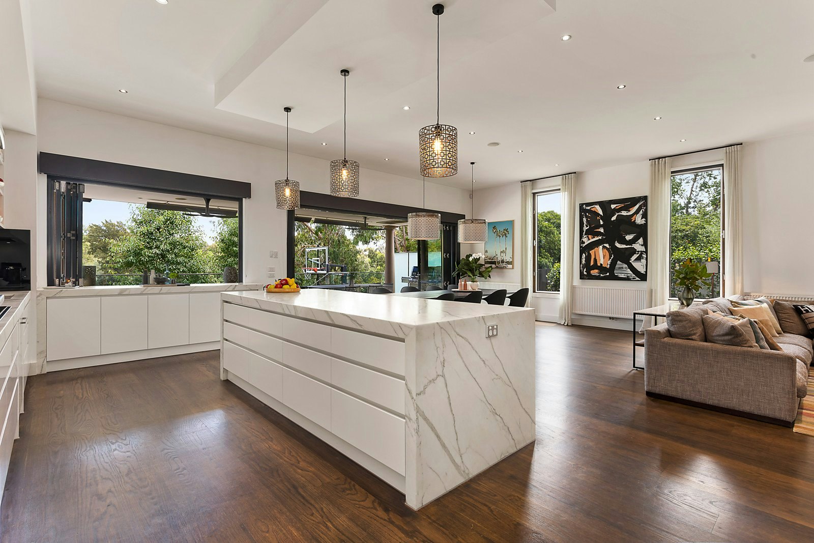 35 Willow Grove, Kew East, VIC