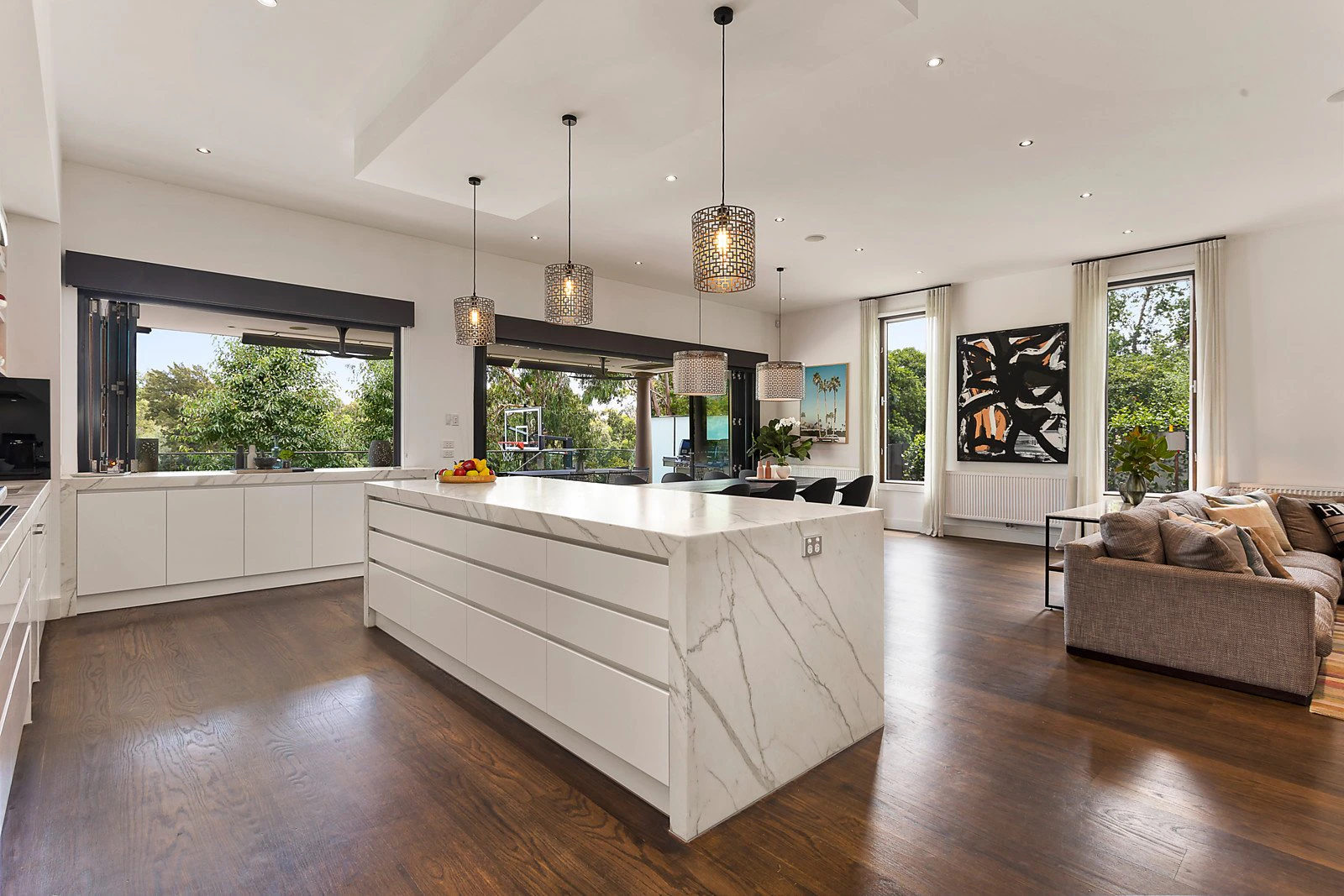 35 Willow Grove, Kew East, VIC