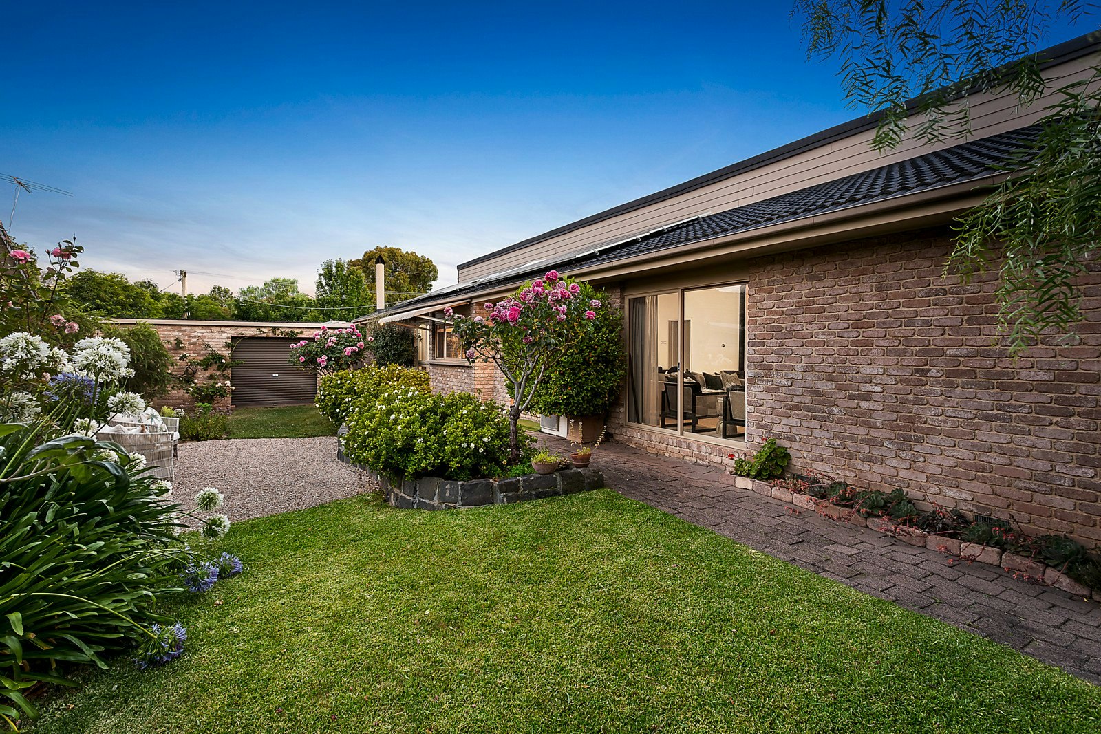 17 Scheele Street, Surrey Hills, VIC