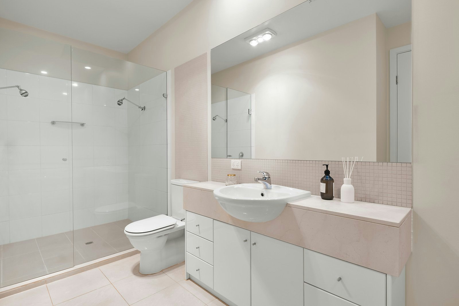 7 Balmoral Place, South Yarra, VIC