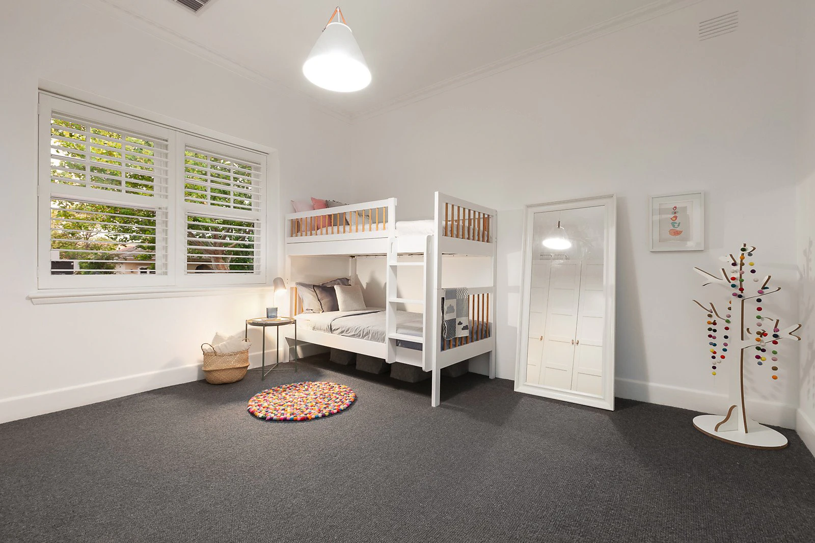 17 Nott Street, Malvern East, VIC