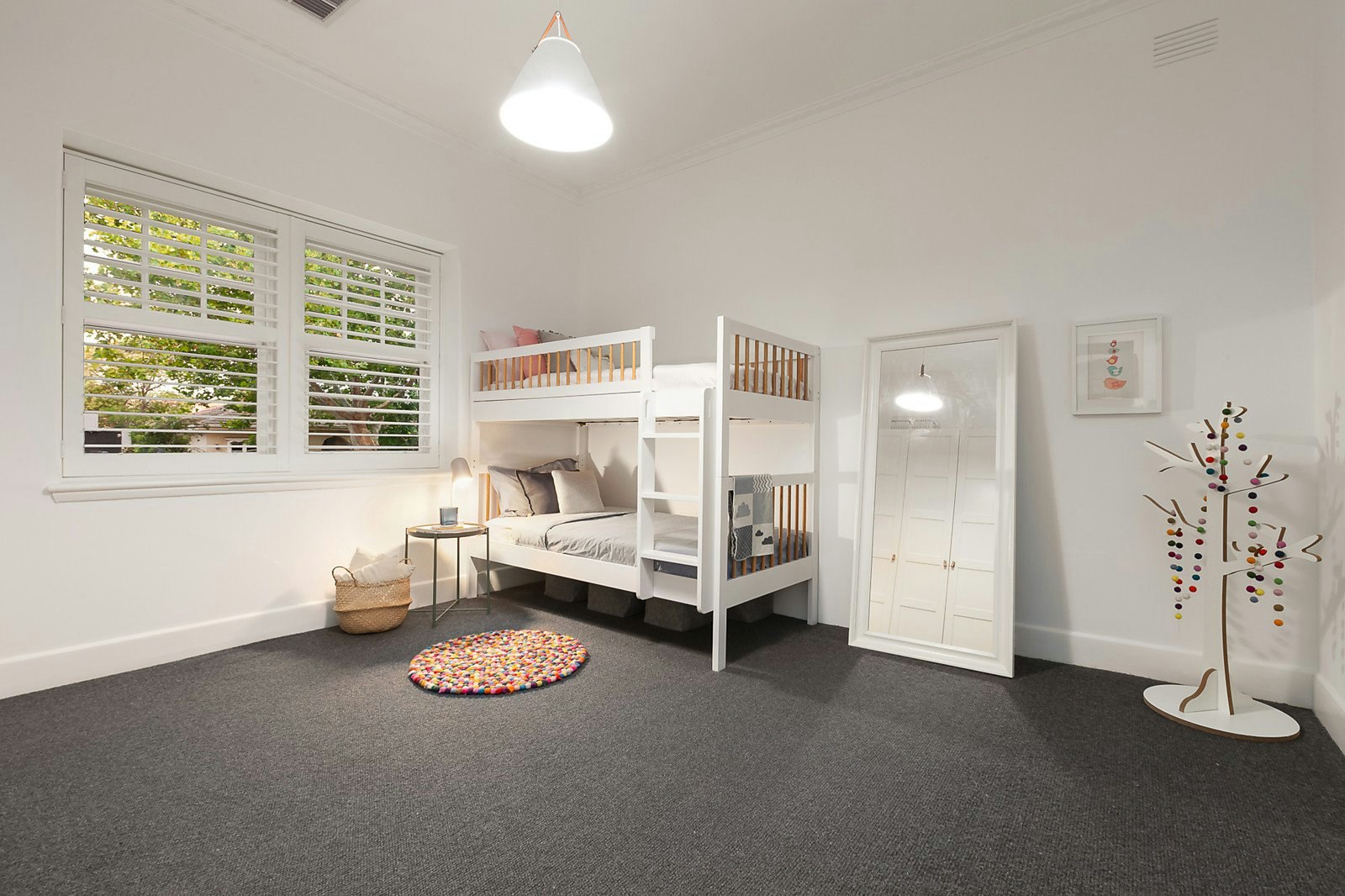 17 Nott Street, Malvern East, VIC