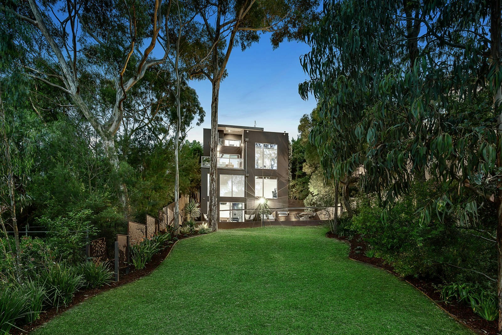 12A Harrison Crescent, Hawthorn, VIC