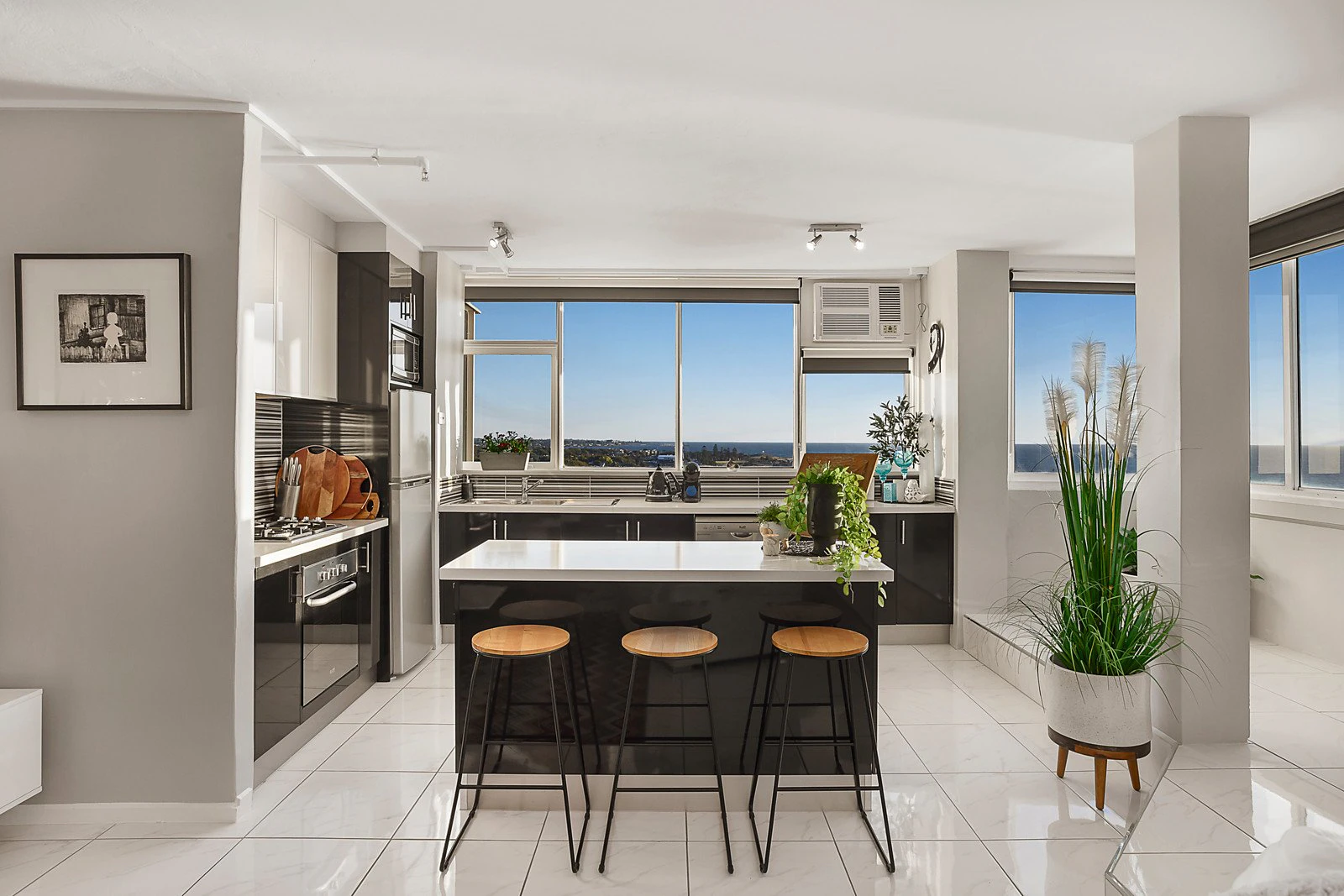 11A/12 Marine Parade, St Kilda, VIC