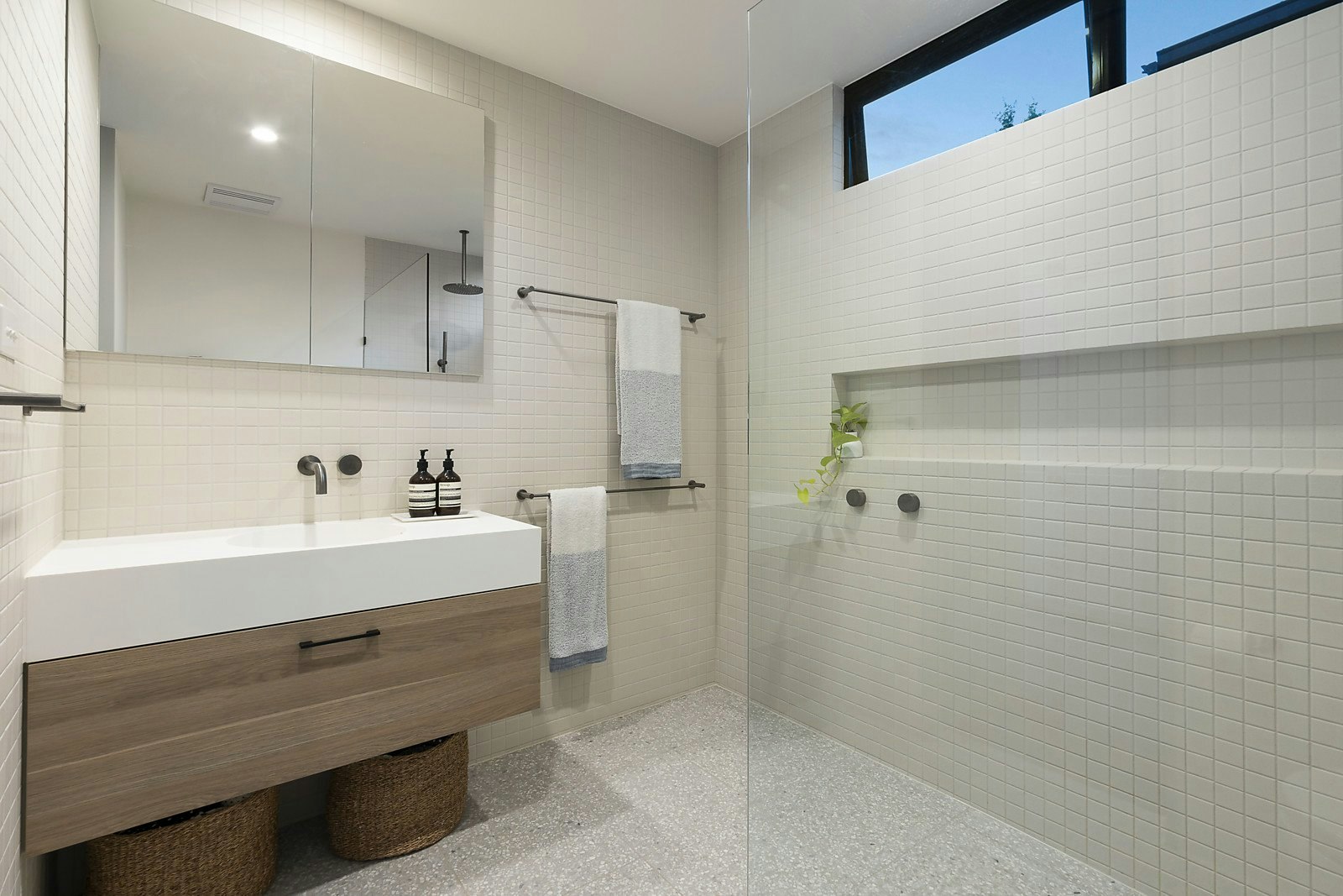 19 Bonfield Avenue, Hawthorn East, VIC