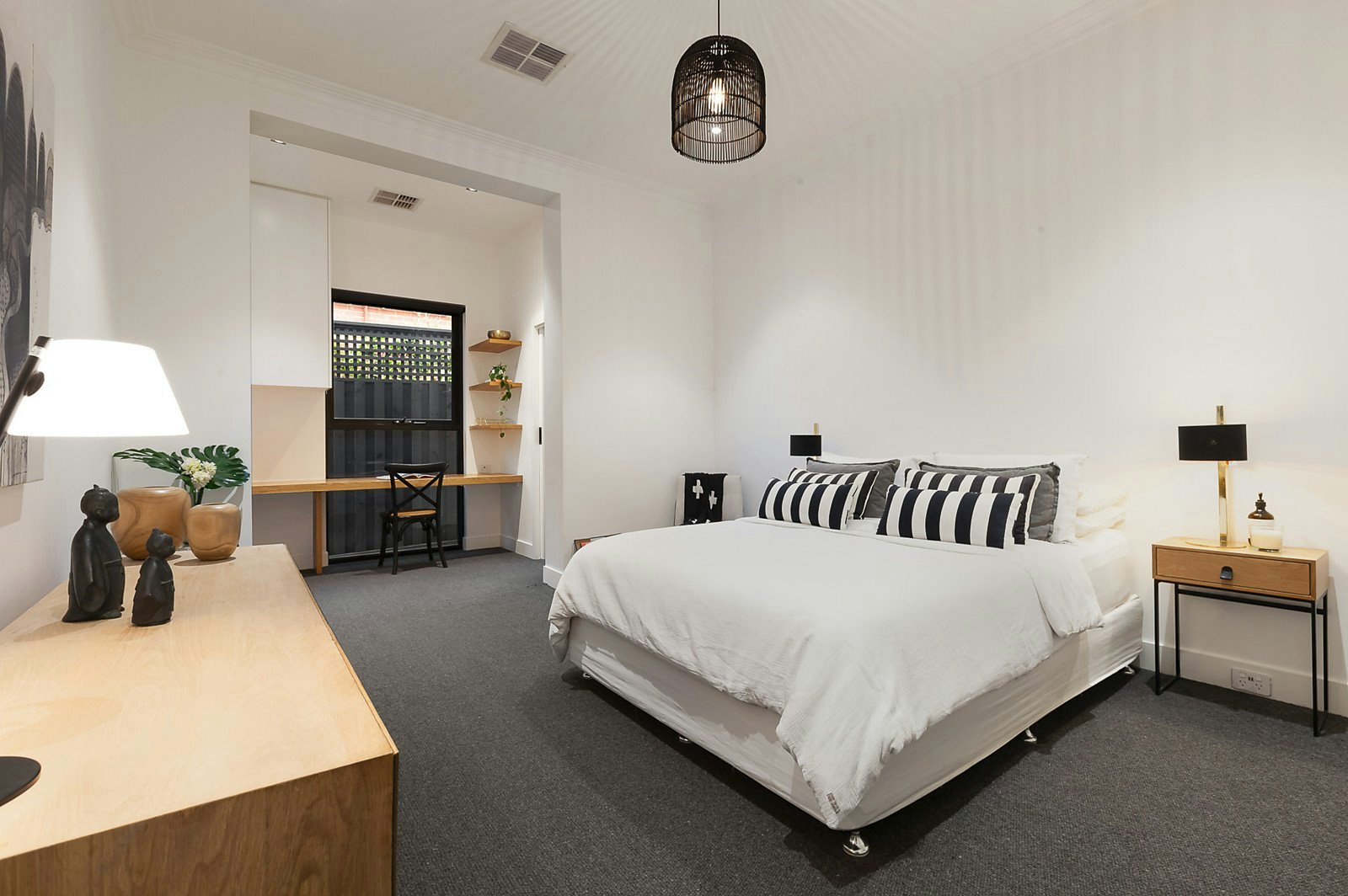 17 Nott Street, Malvern East, VIC