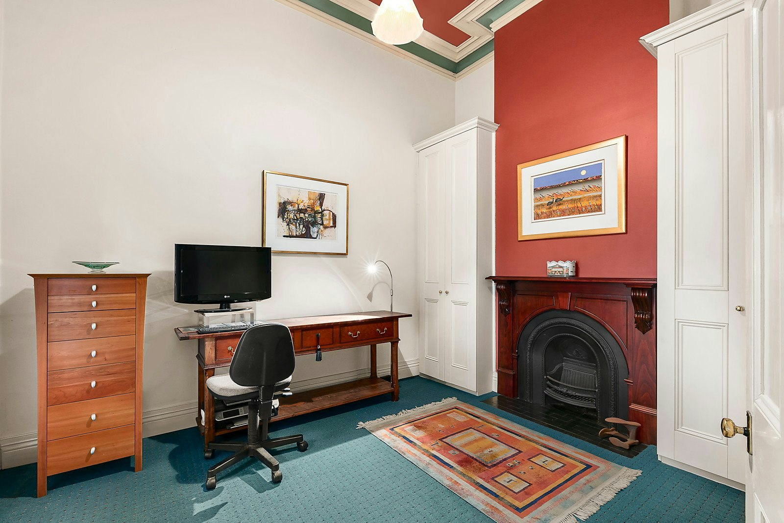 34 Finlay Street, Albert Park, VIC