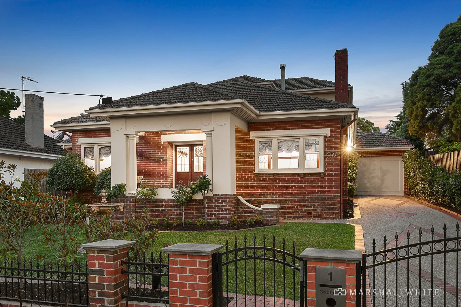1 Griotte Street, Canterbury, VIC