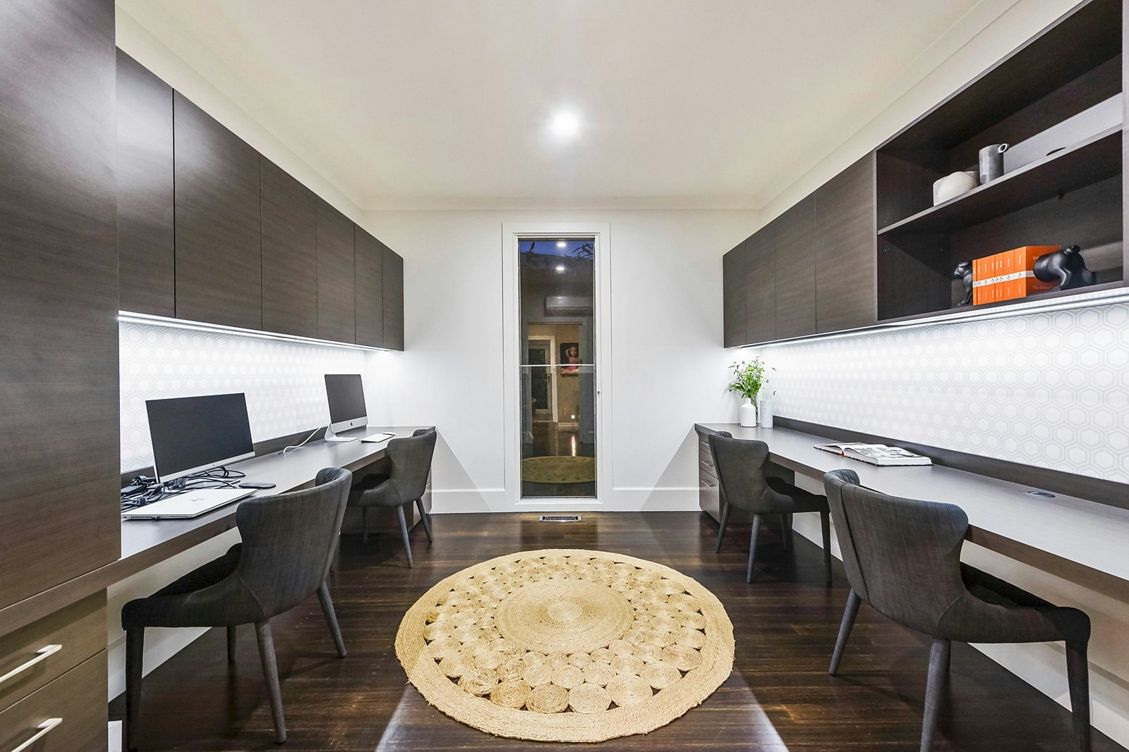 20 Melton Avenue, Carnegie, VIC