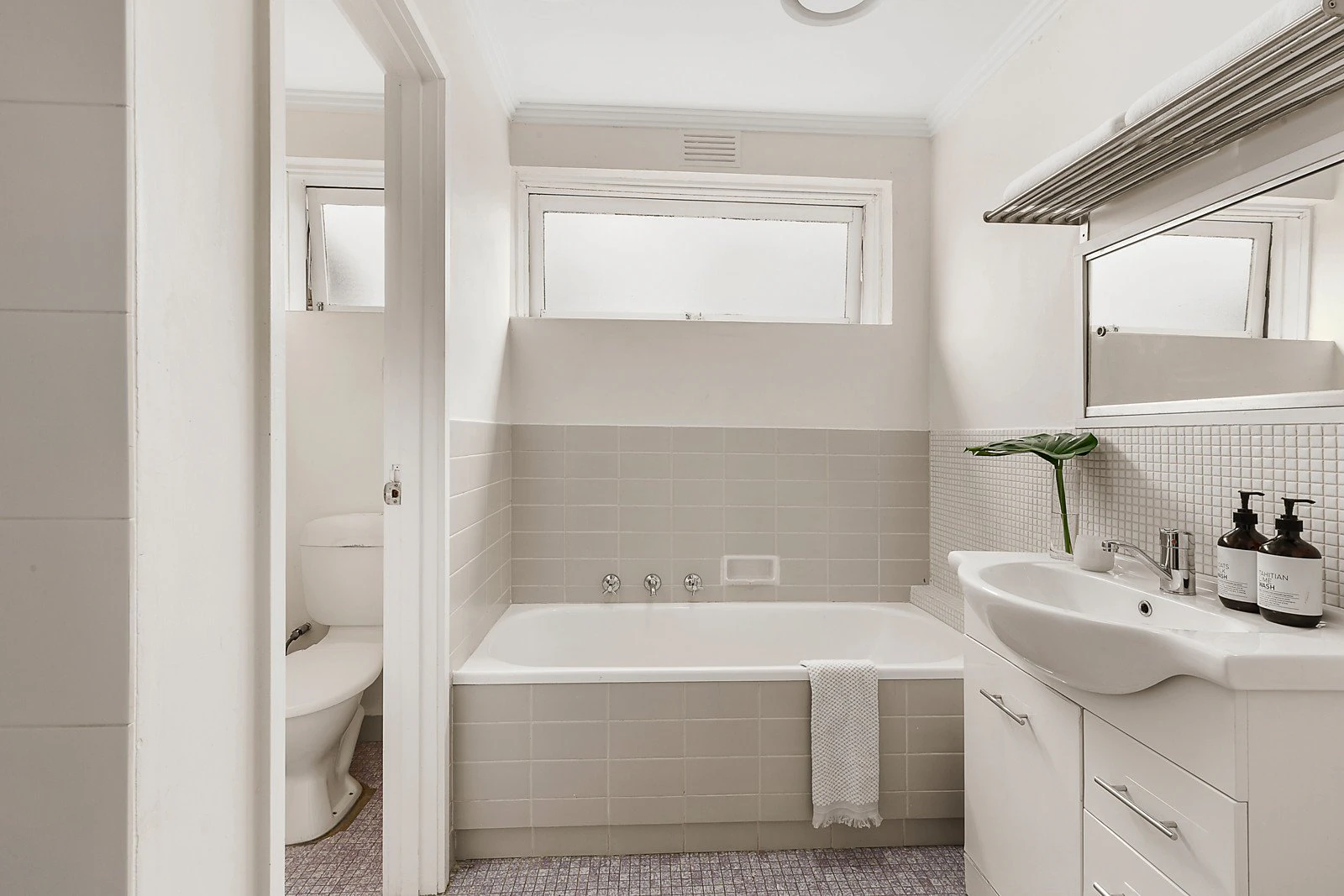 18/995 Burke Road, Camberwell, VIC