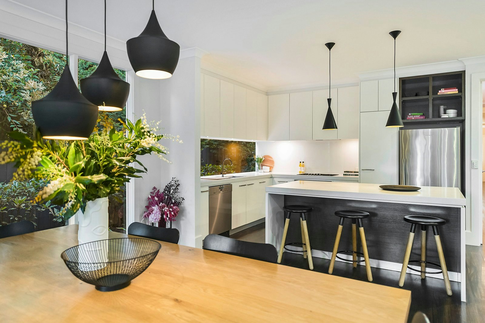 20 Melton Avenue, Carnegie, VIC