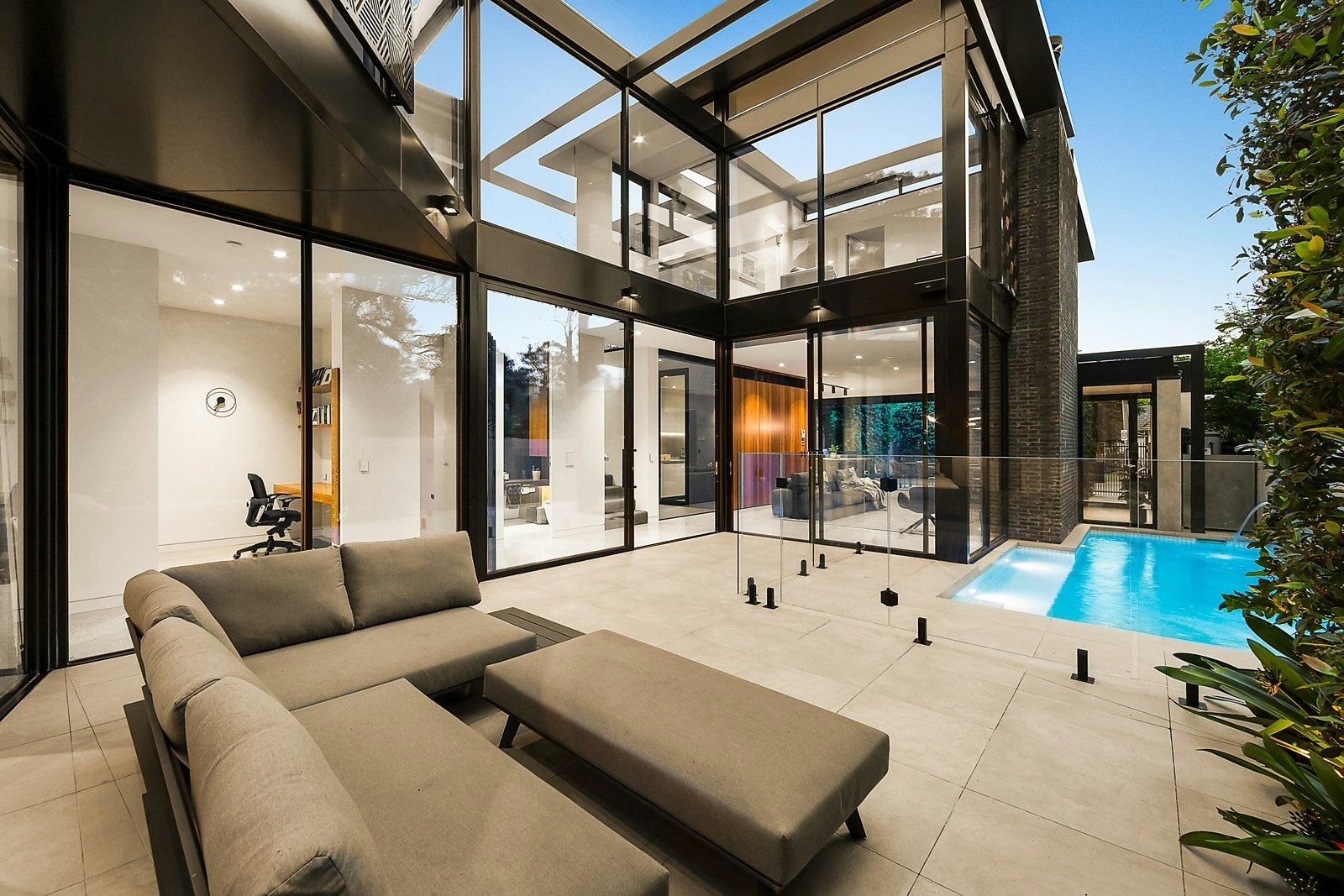 10a Tyrone Street, Camberwell, VIC