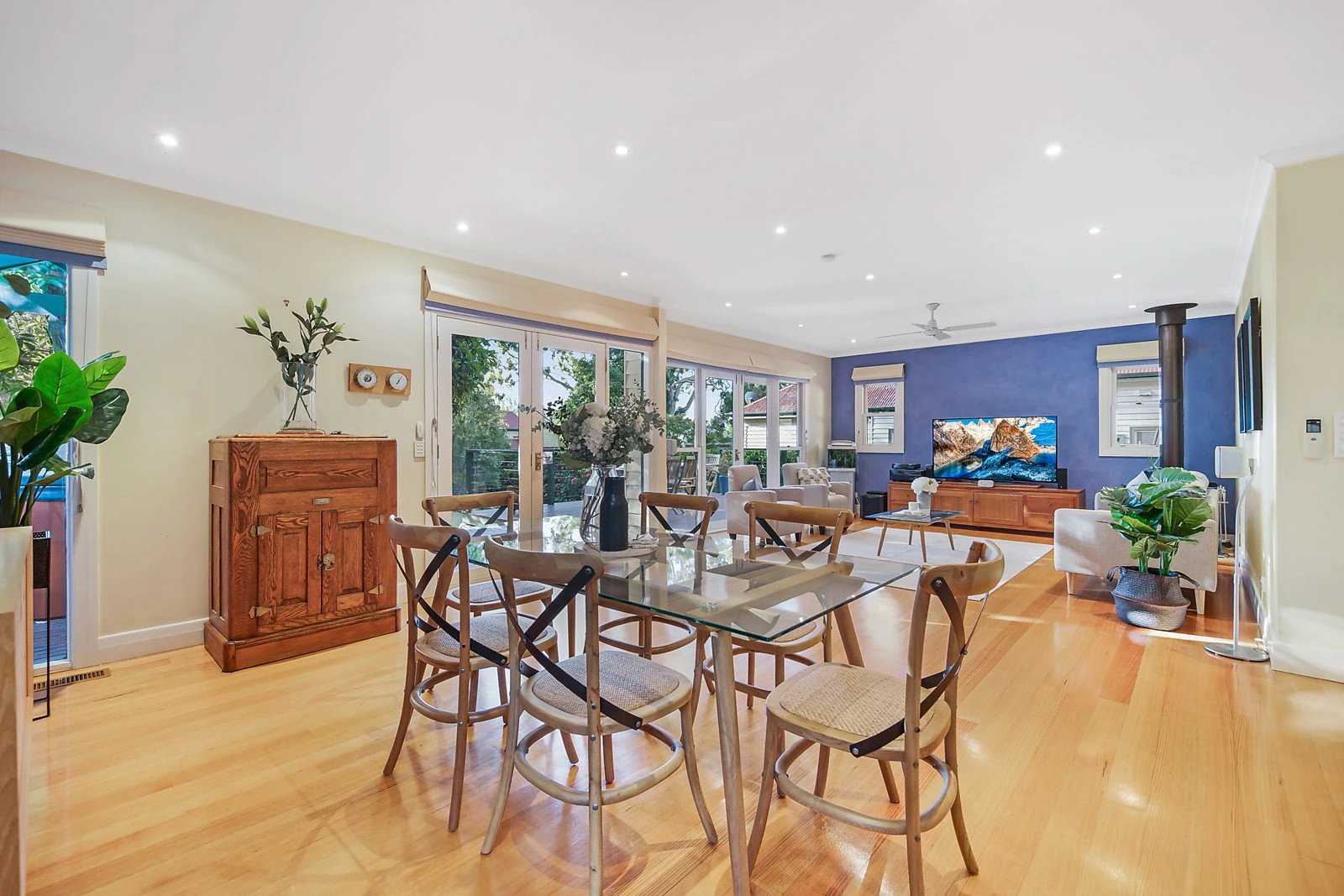 22 Durham Road, Surrey Hills, VIC