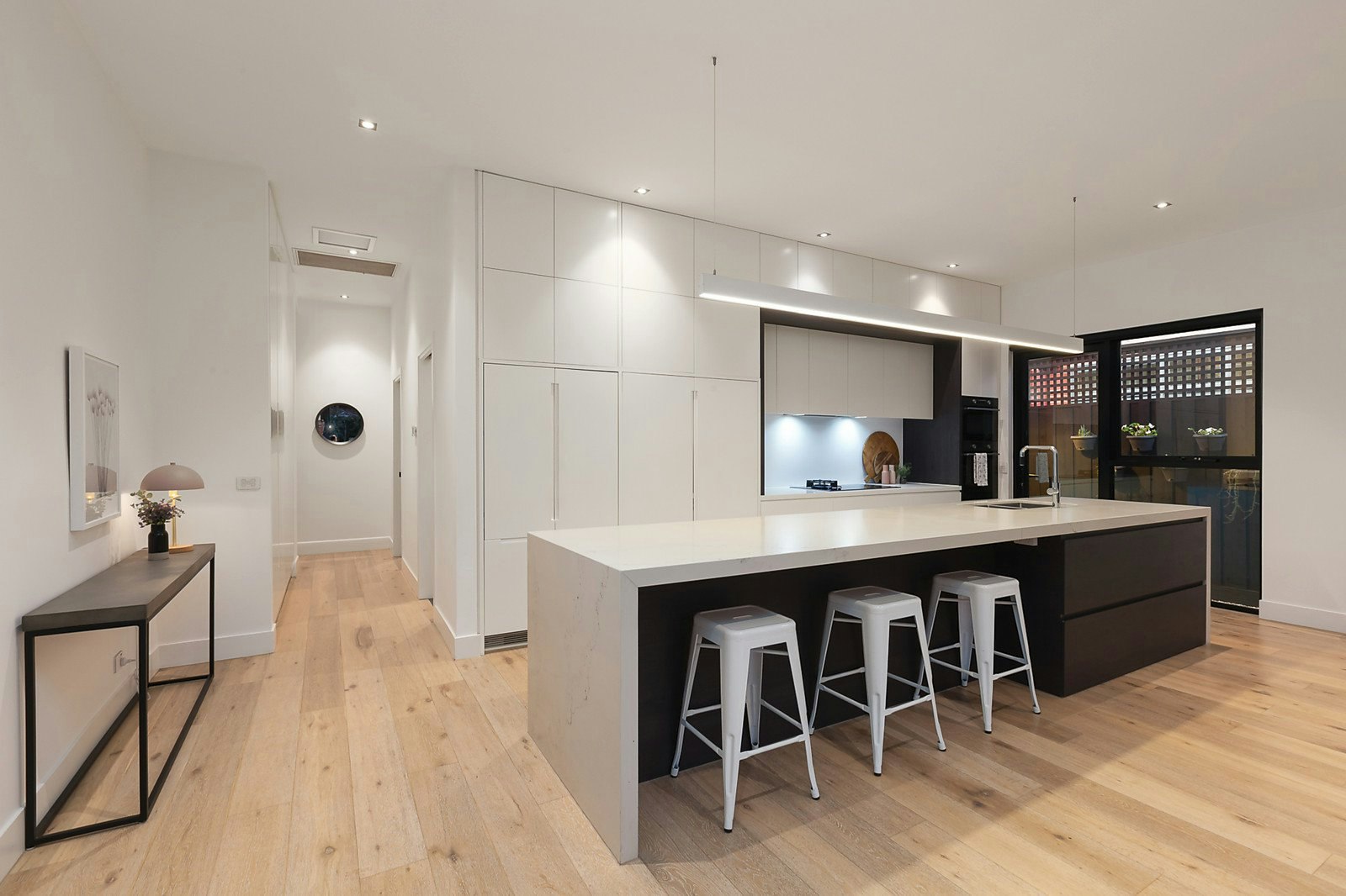 17 Nott Street, Malvern East, VIC