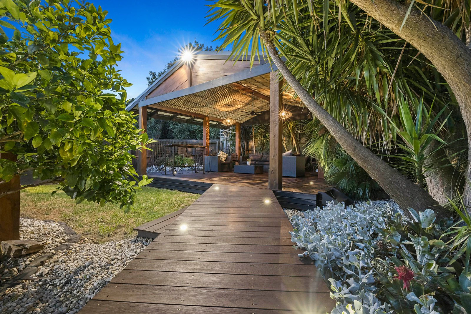 9 Thames Street, Frankston South, VIC