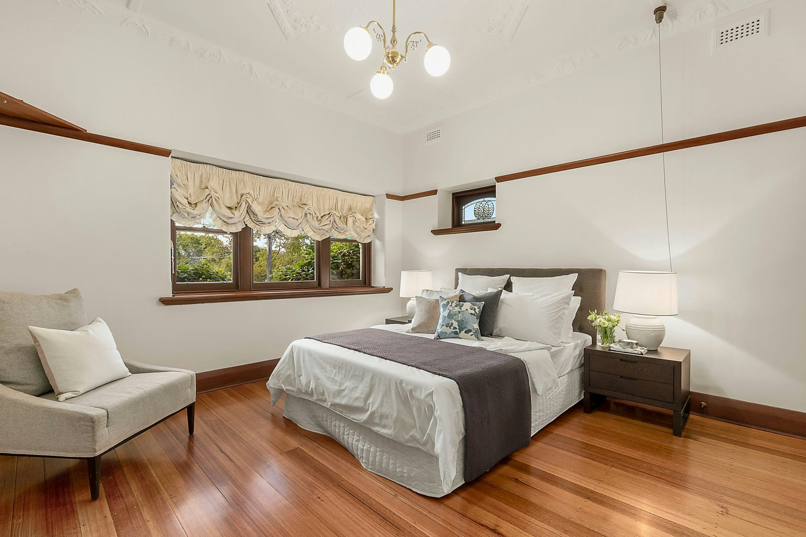 1 Griotte Street, Canterbury, VIC