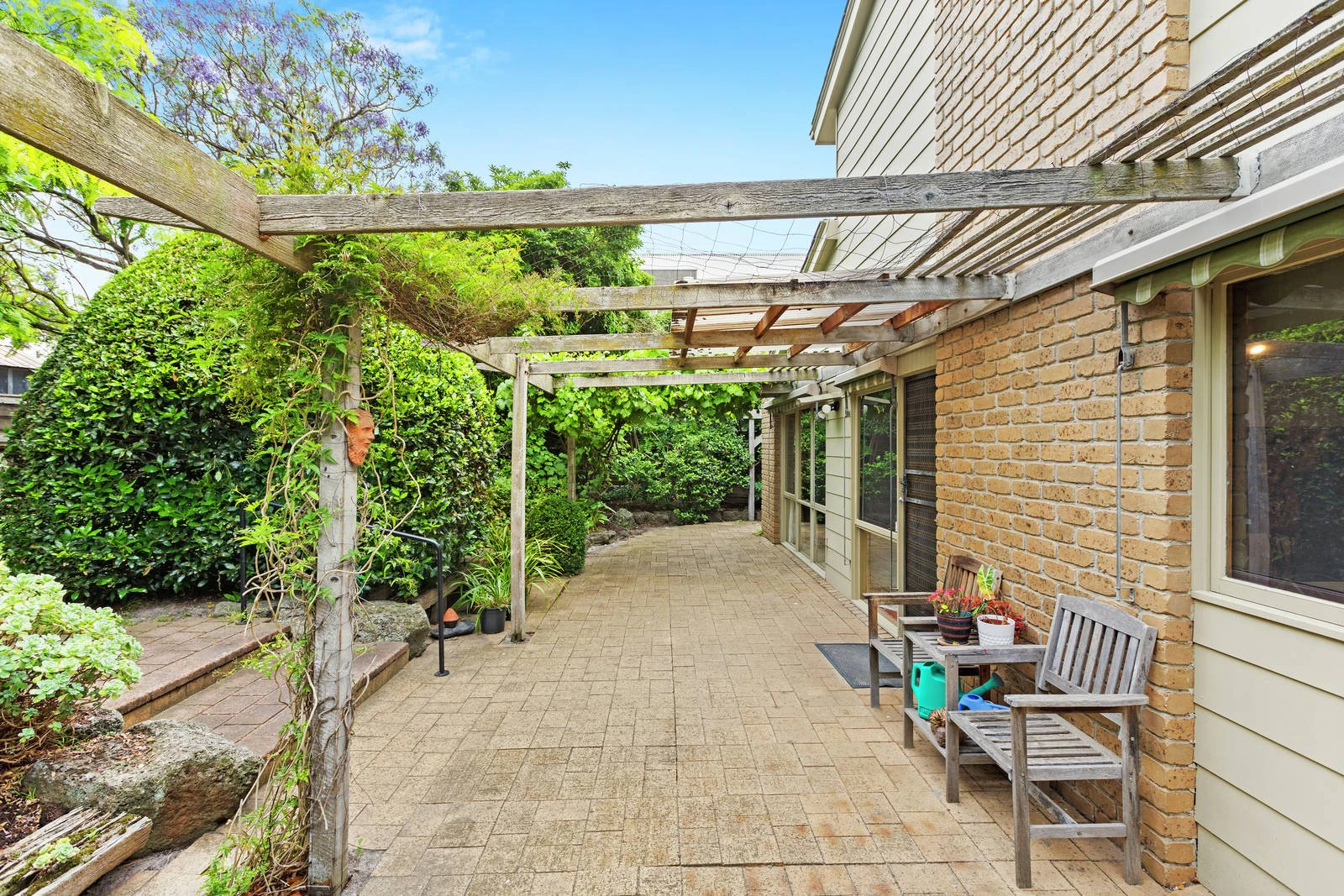 13 Teddington Road, Hampton, VIC