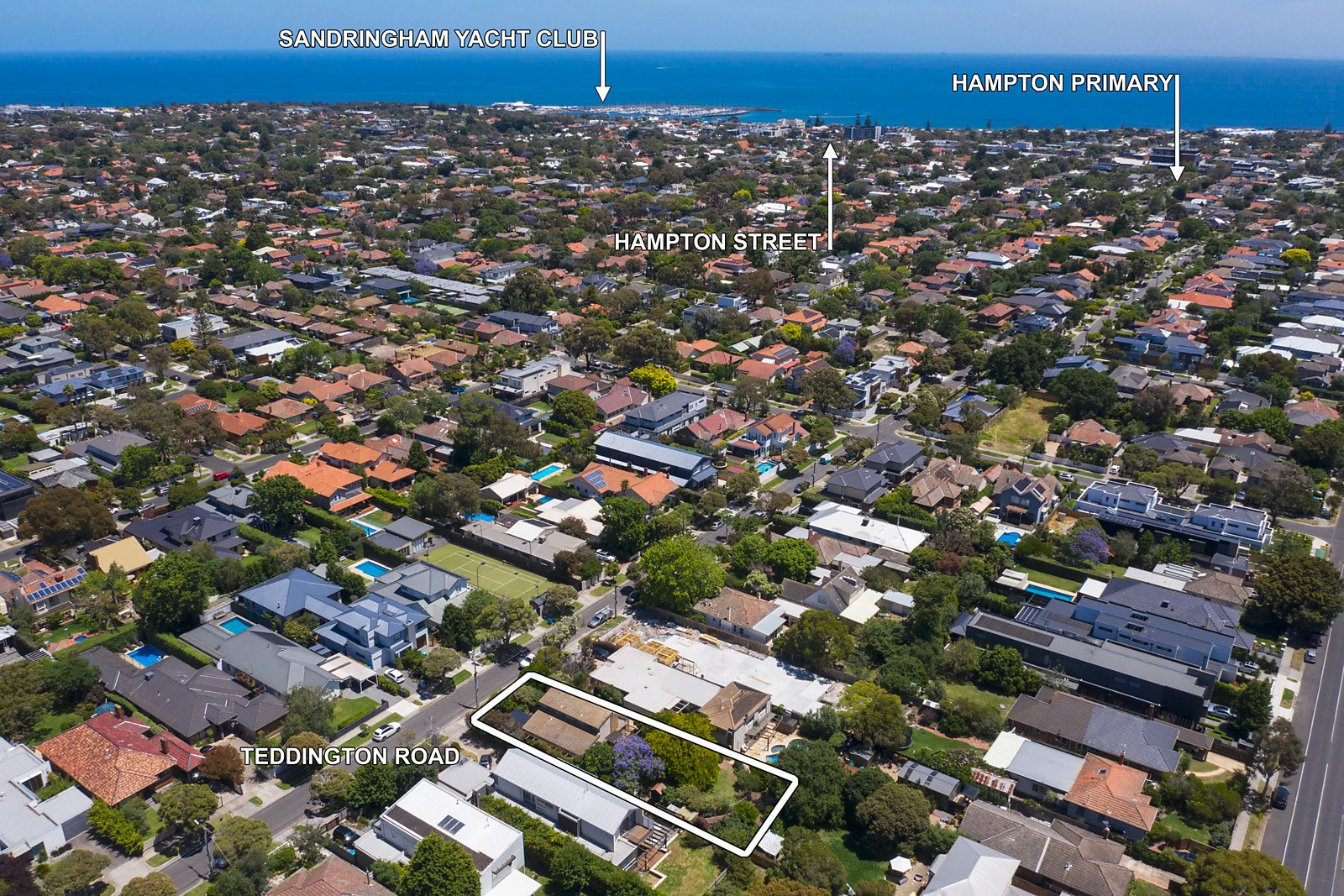 13 Teddington Road, Hampton, VIC